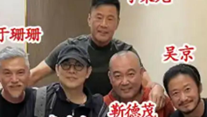 状元红一肖一码的免费阅读方式,轿车没给变道摩托车让行被“踹”,最佳精选解释落实_扩展版V4.80